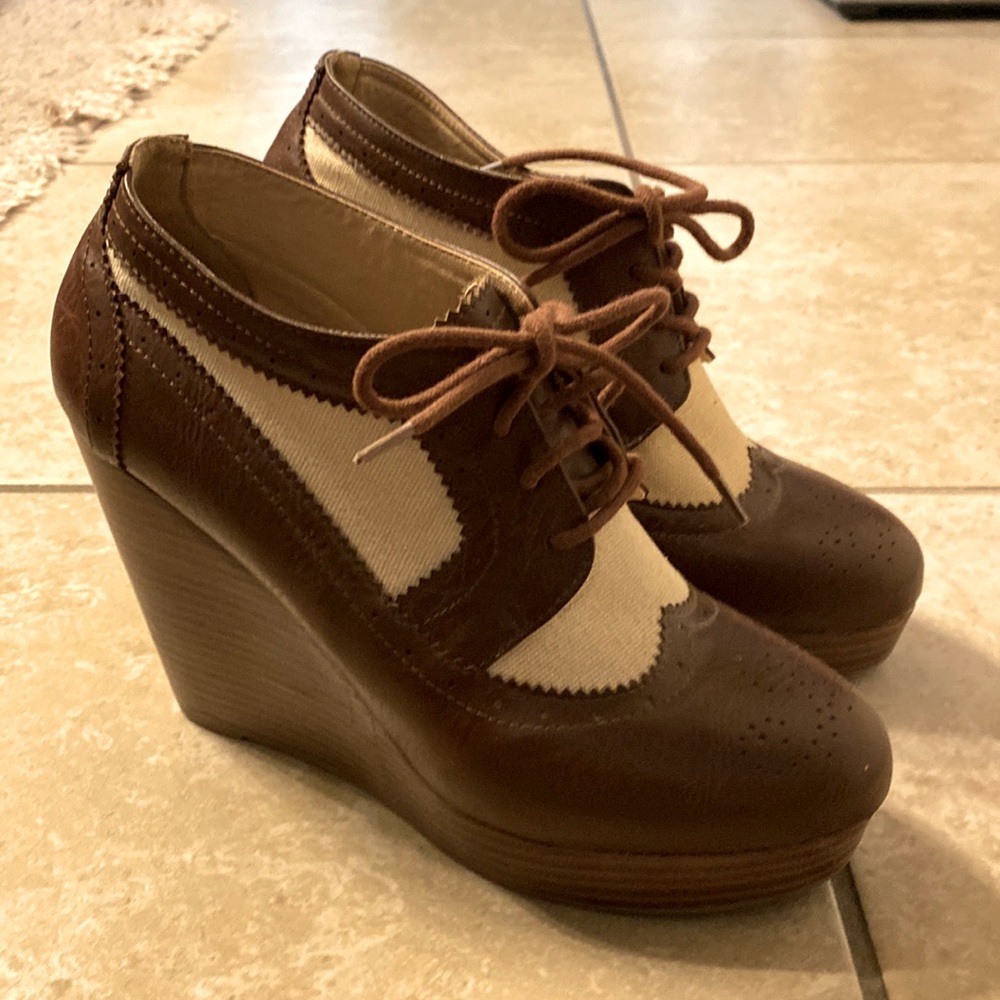 Forever 21 platforms, size 10